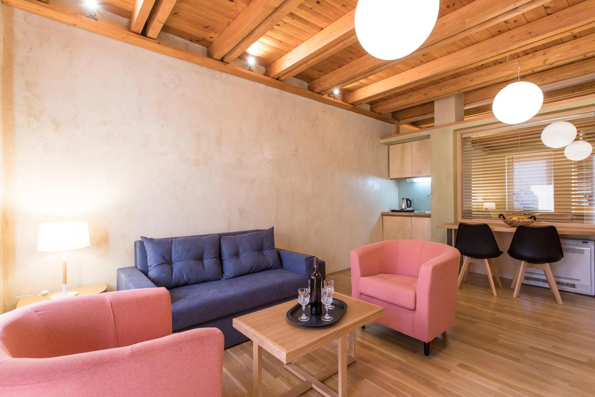 Polixeny'S Suites Chrissi Akti Chania Exterior foto