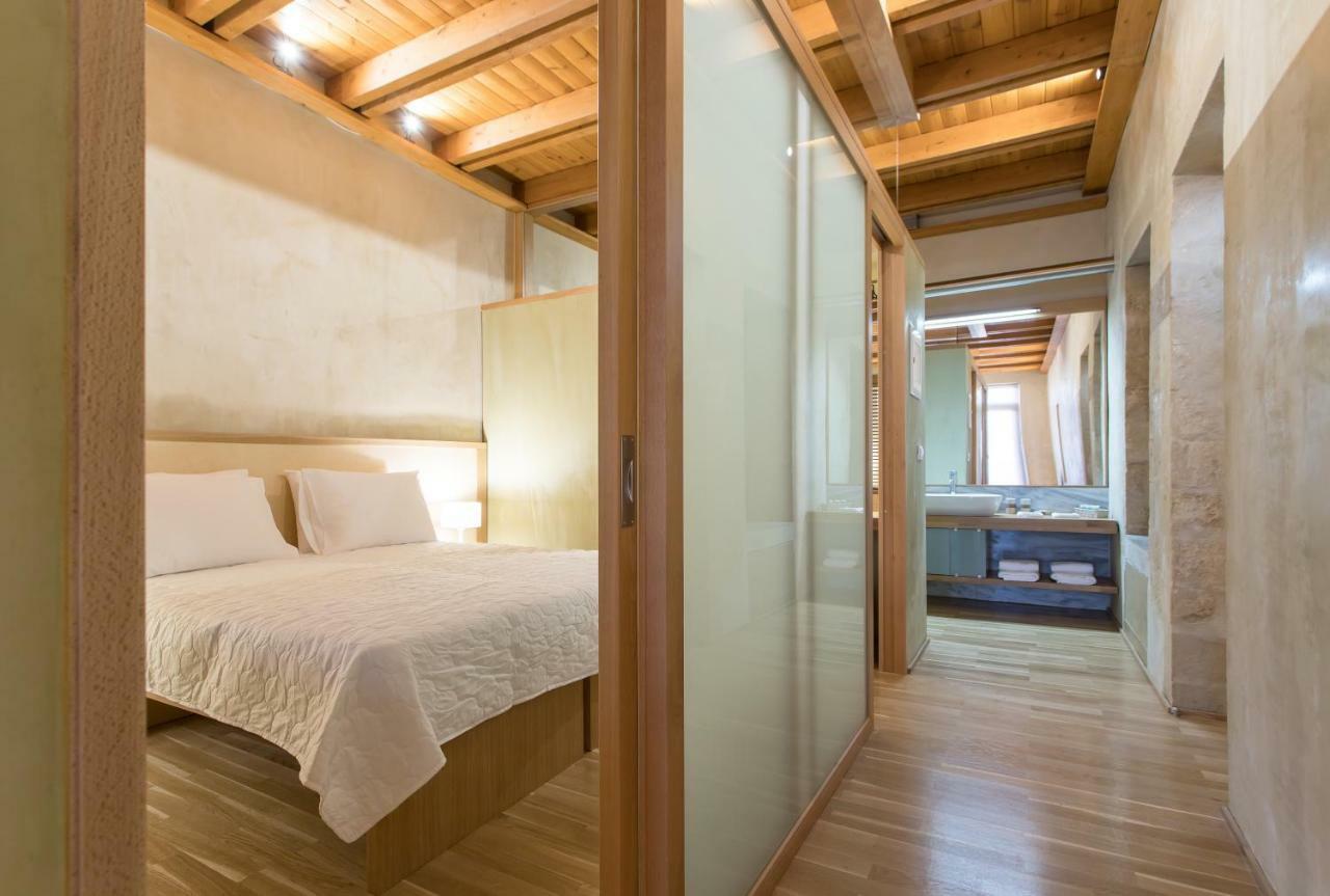 Polixeny'S Suites Chrissi Akti Chania Exterior foto