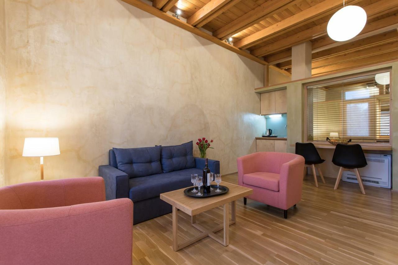 Polixeny'S Suites Chrissi Akti Chania Exterior foto